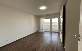 14FFB0F1-DD03-4C41-A036-B71C9A84382B