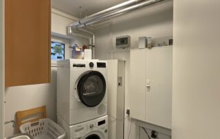 4132B5B9-CED4-479A-953A-318F1D0E4AF3