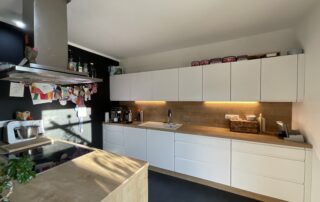 9933206E-88F0-438E-BE2D-6EA9894F8202