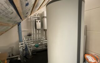 C07761B7-242B-4BB4-9172-AAD8373EF42F