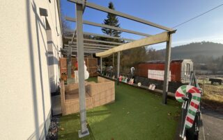 CF83C02E-F7F8-440F-880B-30BEE696F284