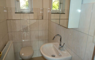 DE828894-58AC-4F53-AEE2-F4058F5C0365