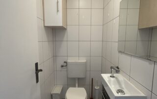 F04F7F7B-5C2C-437F-AC84-3CE09CB729B5